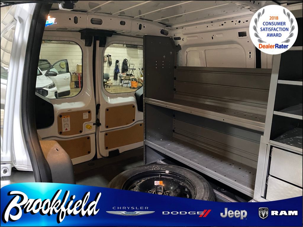 Used 2023 Ford Transit Connect XLT image 19