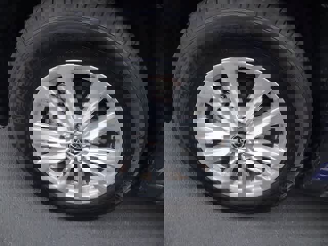 Certified 2025 Toyota Corolla Cross LE image 23