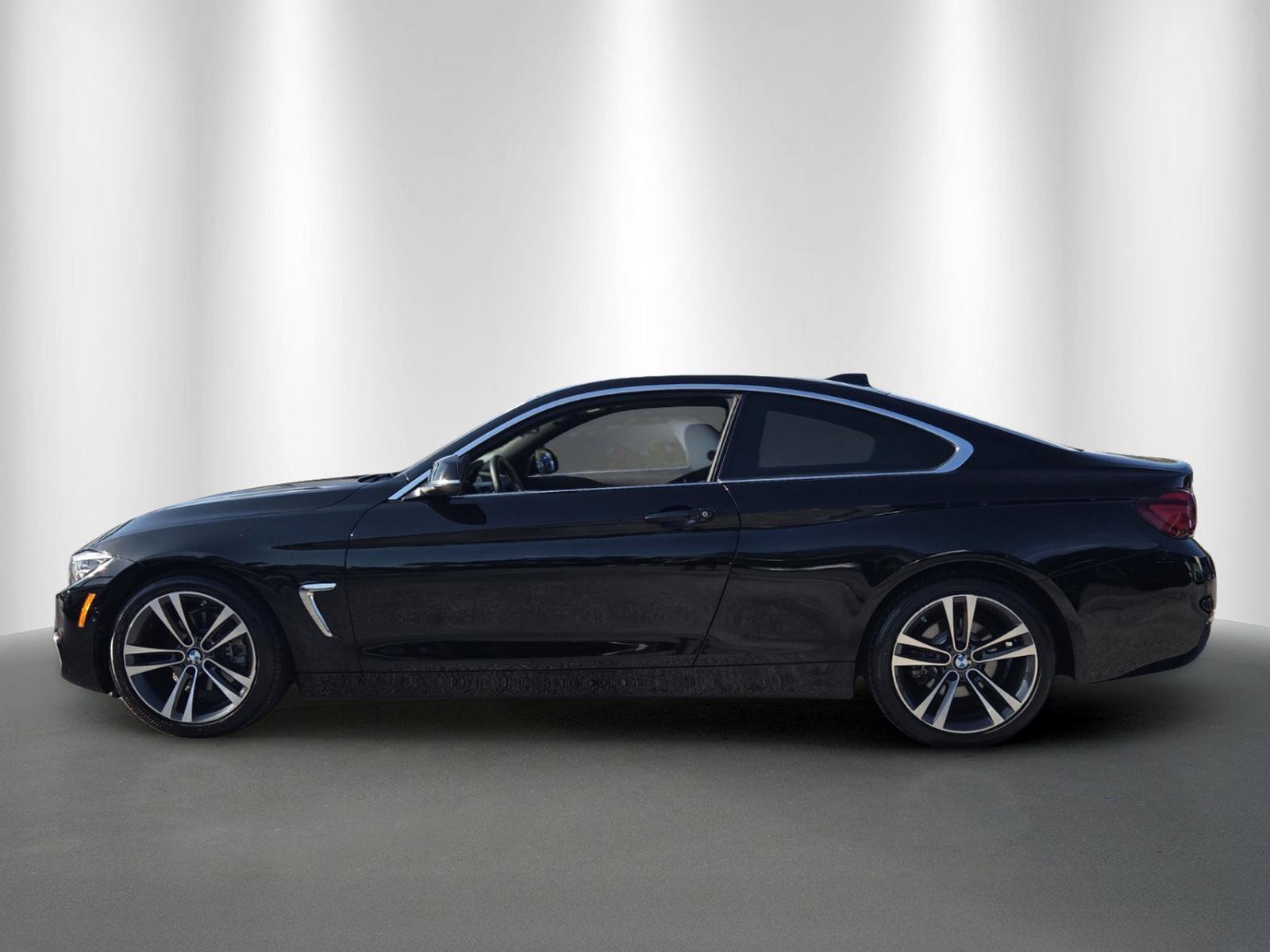 Used 2020 BMW 430i Coupe w/ Executive Package RWD image 4
