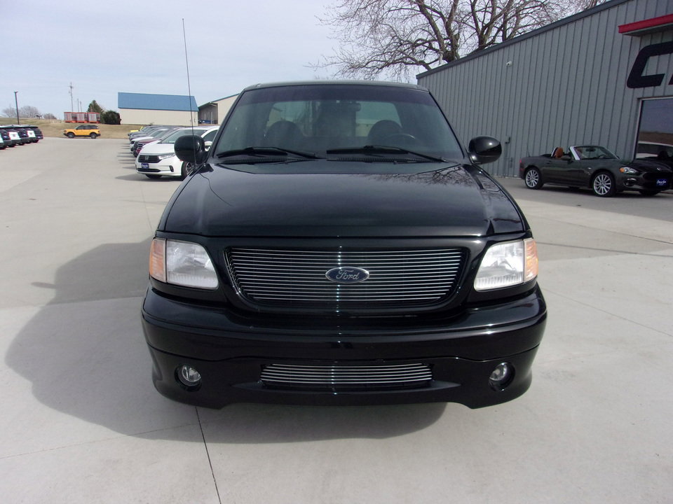 Used 2000 Ford F150 Harley-Davidson image 4