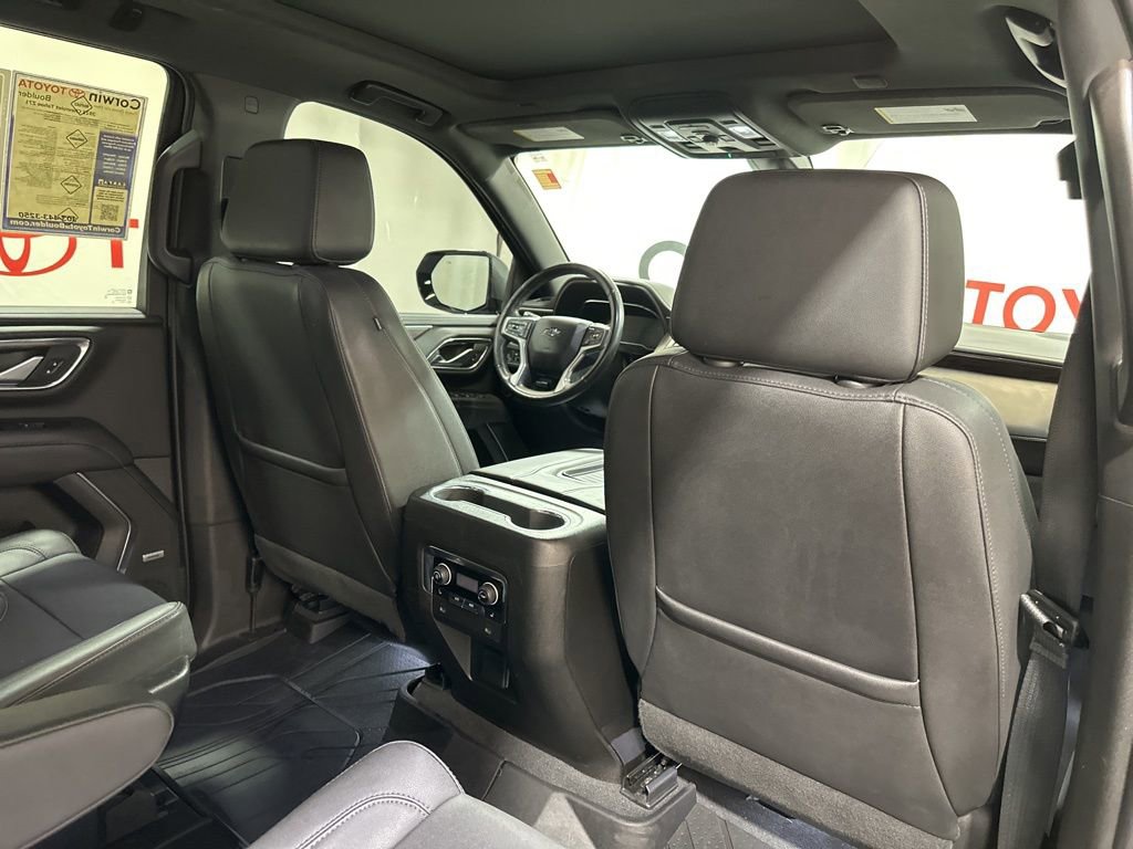 Used 2022 Chevrolet Tahoe Z71 w/ Luxury Package image 14