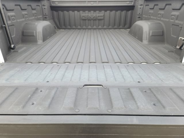 Used 2024 GMC Sierra 1500 SLT RWD image 33