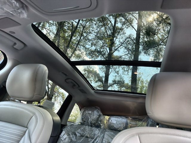 New 2026 Lincoln Nautilus Reserve AWD/4WD image 22