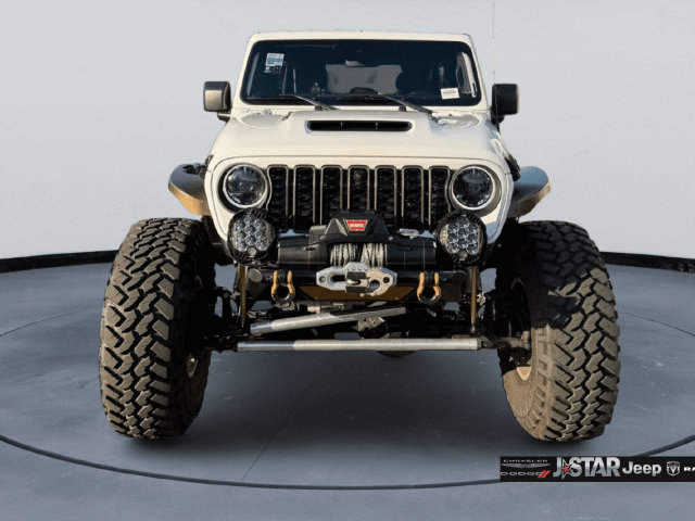 Used 2024 Jeep Wrangler Unlimited Rubicon 392 AWD/4WD image 2