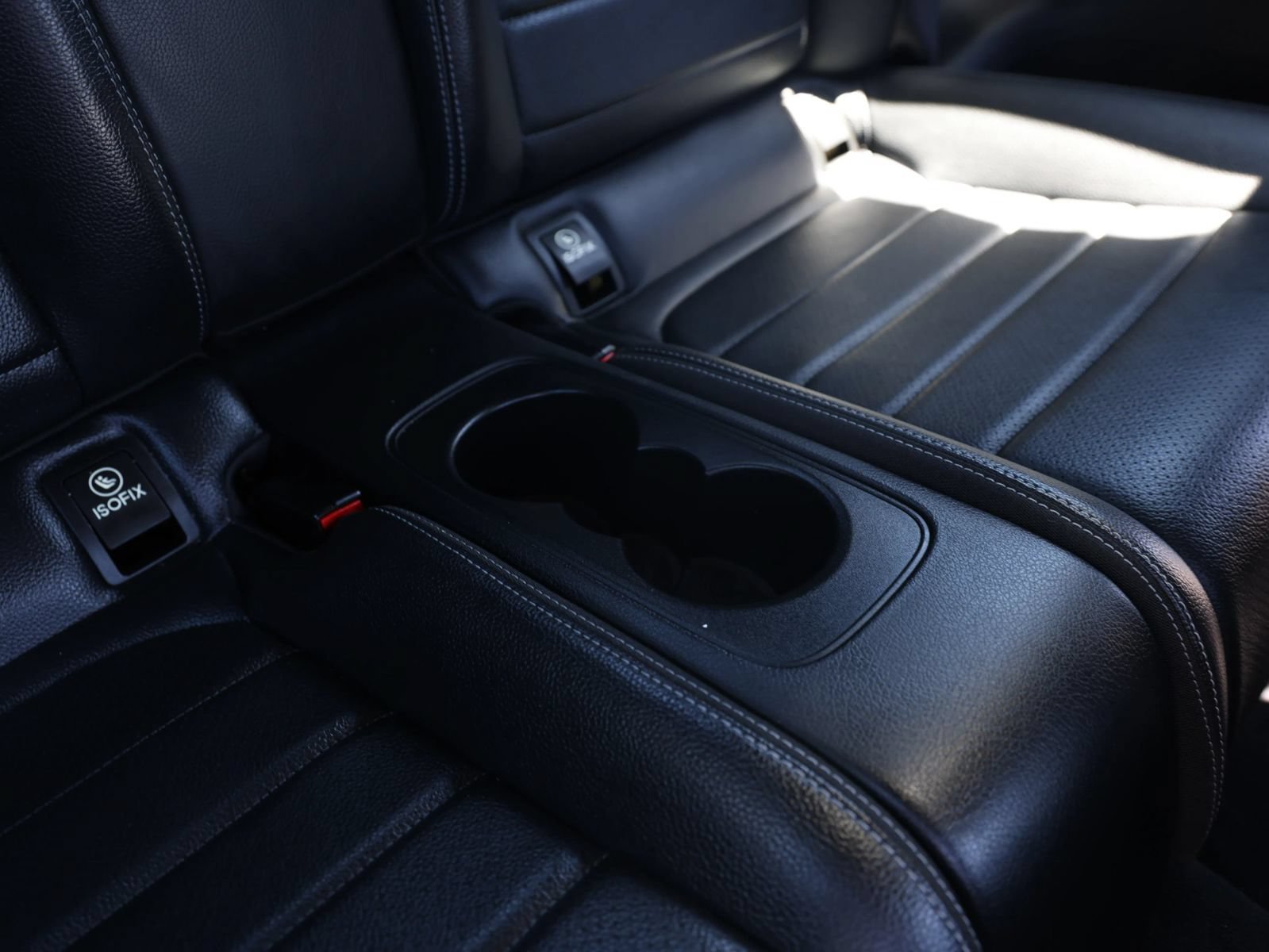 Used 2018 Mercedes-Benz C 300 4MATIC Coupe image 30
