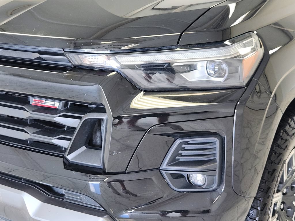 Used 2023 Chevrolet Colorado Z71 w/ Z71 Convenience Package 2 AWD/4WD image 9
