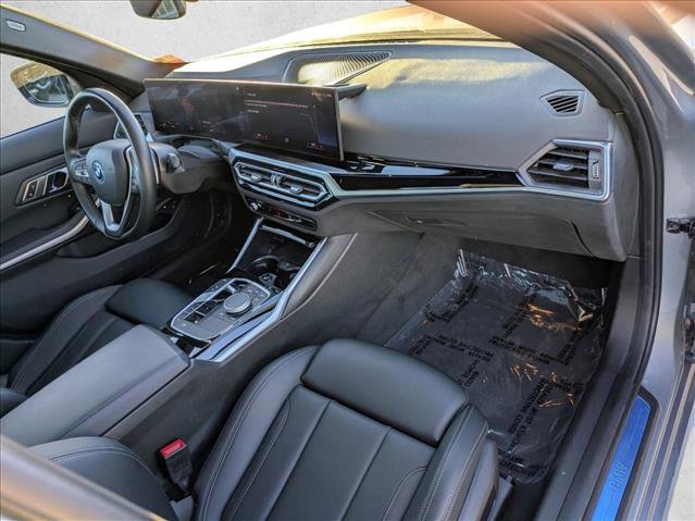 Used 2023 BMW 330e w/ Convenience Package image 21