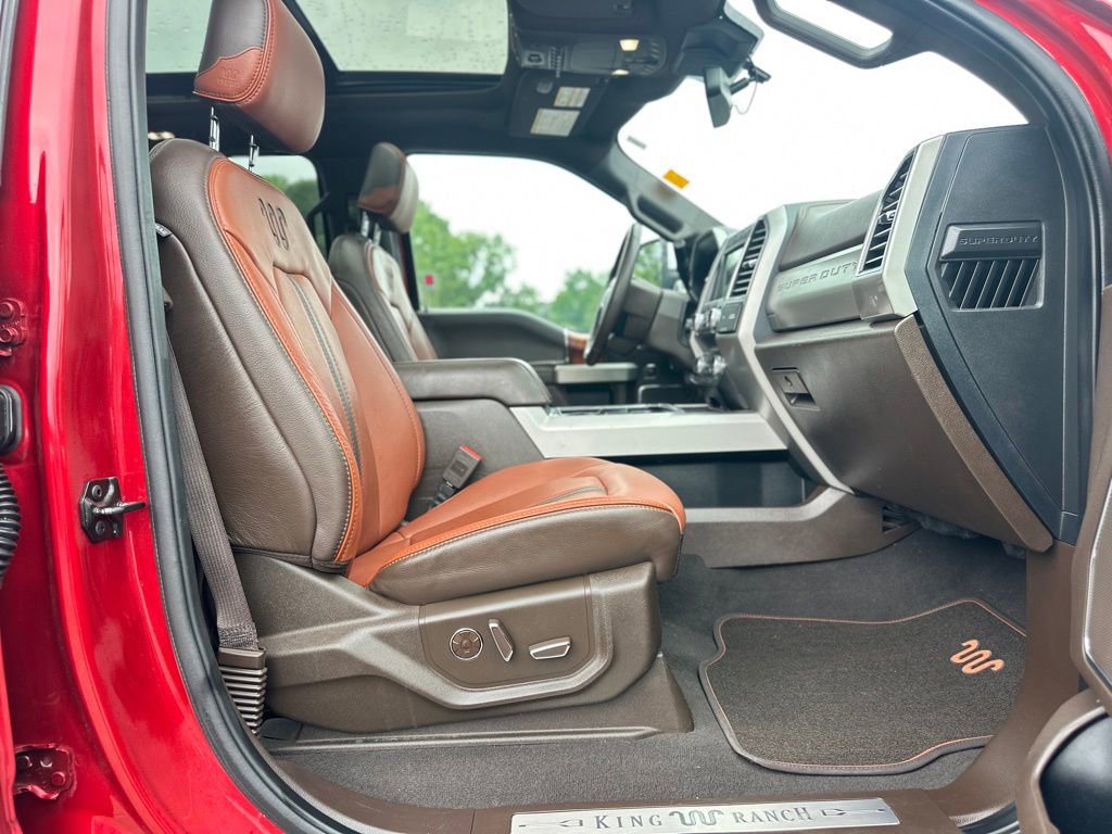 Certified 2020 Ford F250 King Ranch w/ King Ranch Ultimate Package AWD/4WD image 26