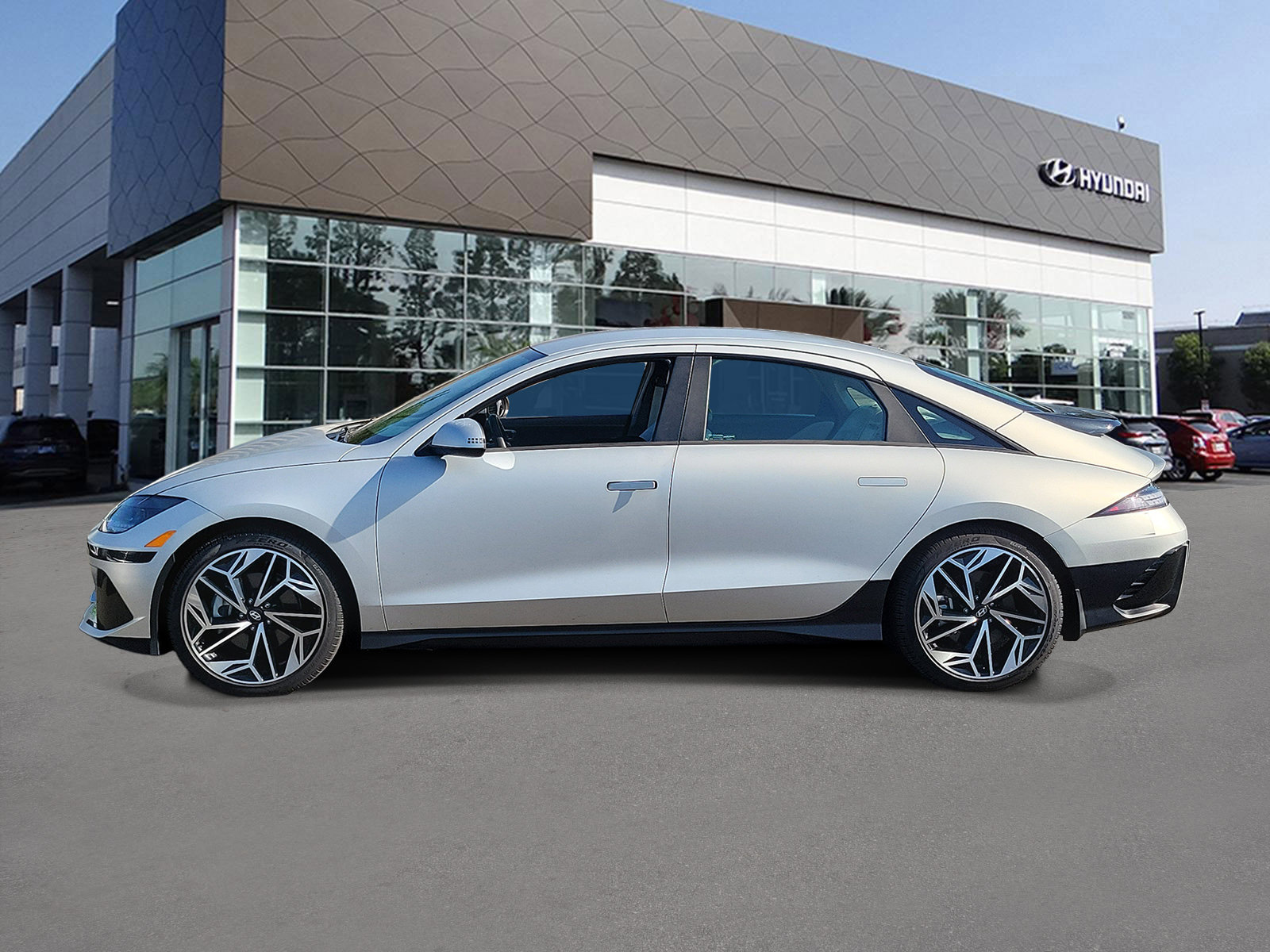 Certified 2023 Hyundai Ioniq 6 SEL RWD image 3