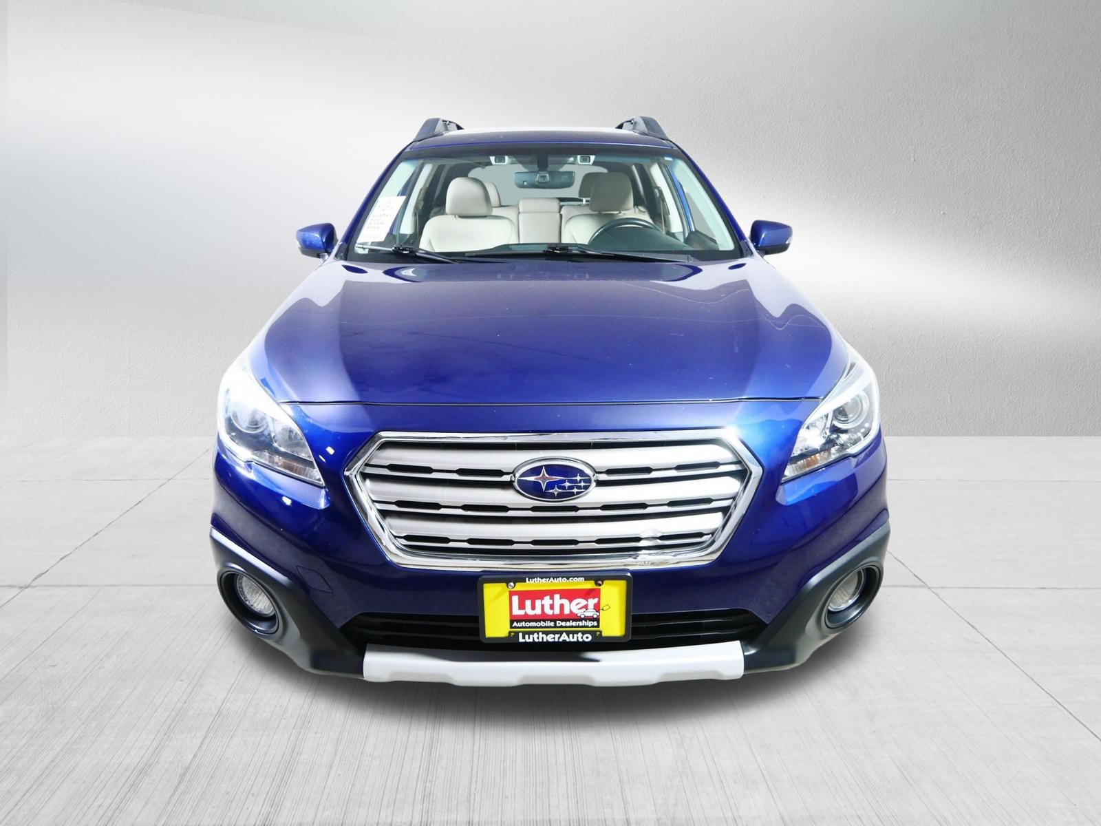 Used 2017 Subaru Outback 2.5i Limited AWD/4WD image 2