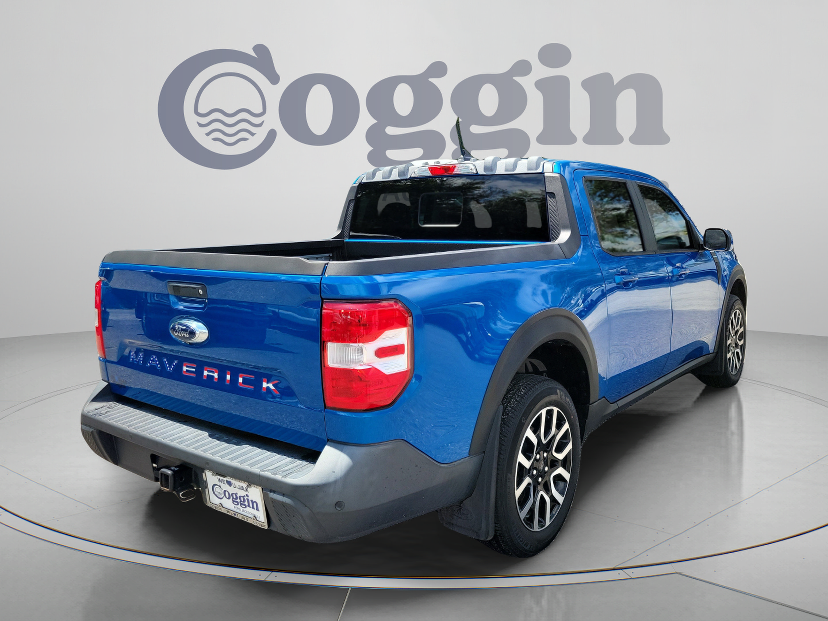Used 2022 Ford Maverick Lariat w/ Lariat Luxury Package FWD image 3