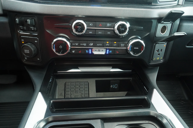 Used 2025 Ford F250 Platinum AWD/4WD image 22