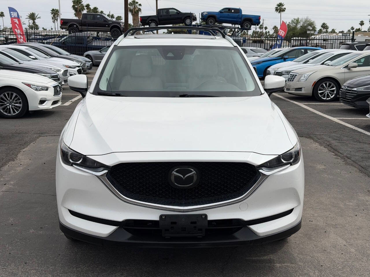 Used 2018 MAZDA CX-5 Touring w/ Preferred Equipment Package FWD image 16