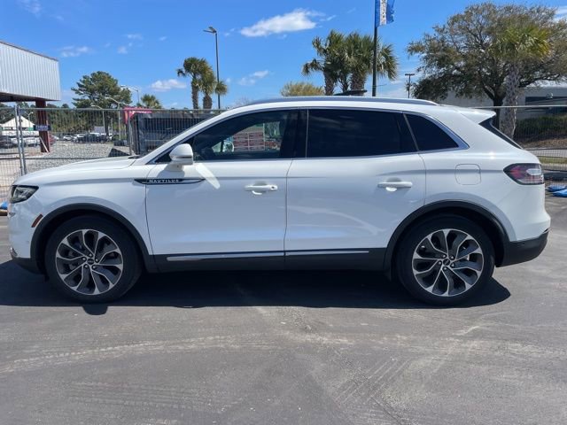 Used 2022 Lincoln Nautilus Reserve w/ Equipment Group 201A image 7