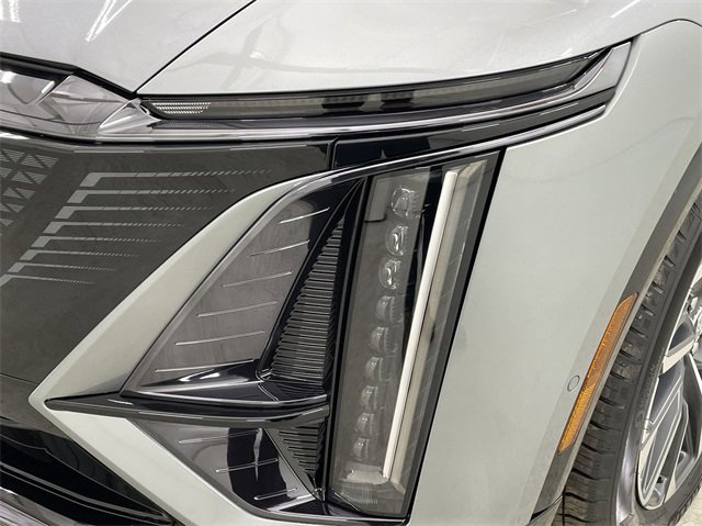 New 2025 Cadillac Lyriq Sport image 15