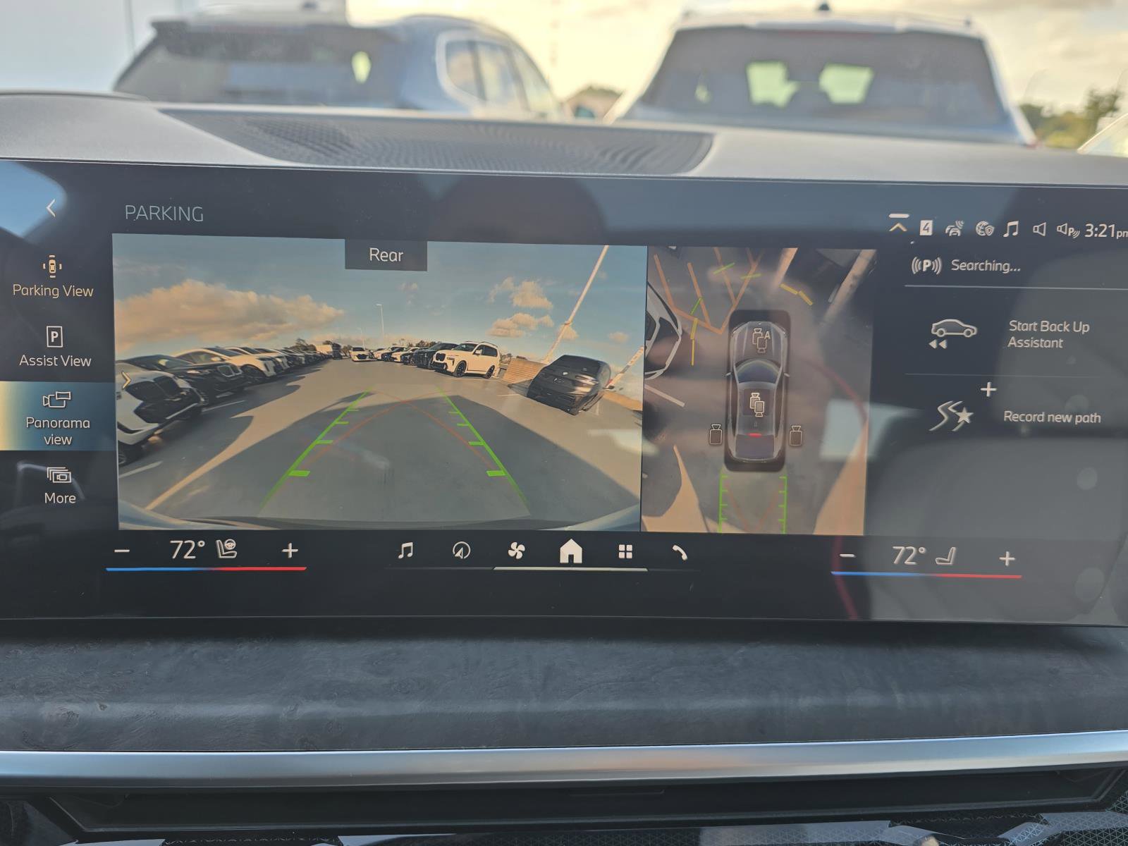 New 2026 BMW X6 xDrive40i w/ Executive Package image 21