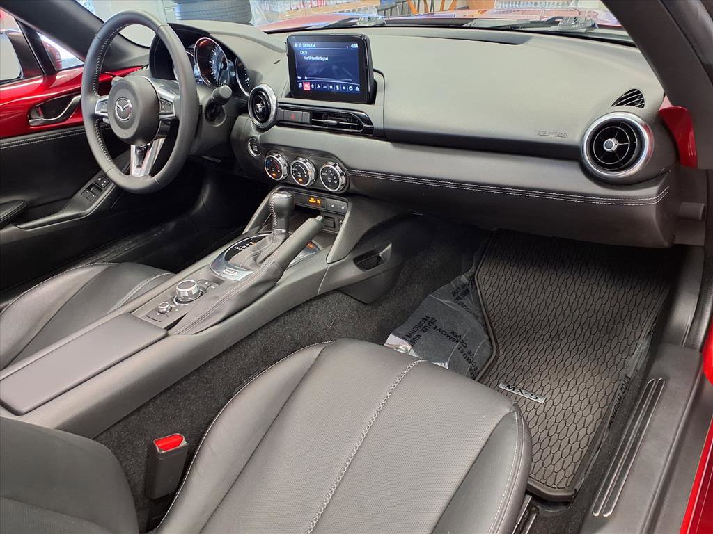 Used 2023 MAZDA MX-5 Miata Grand Touring w/ Weather Package image 9