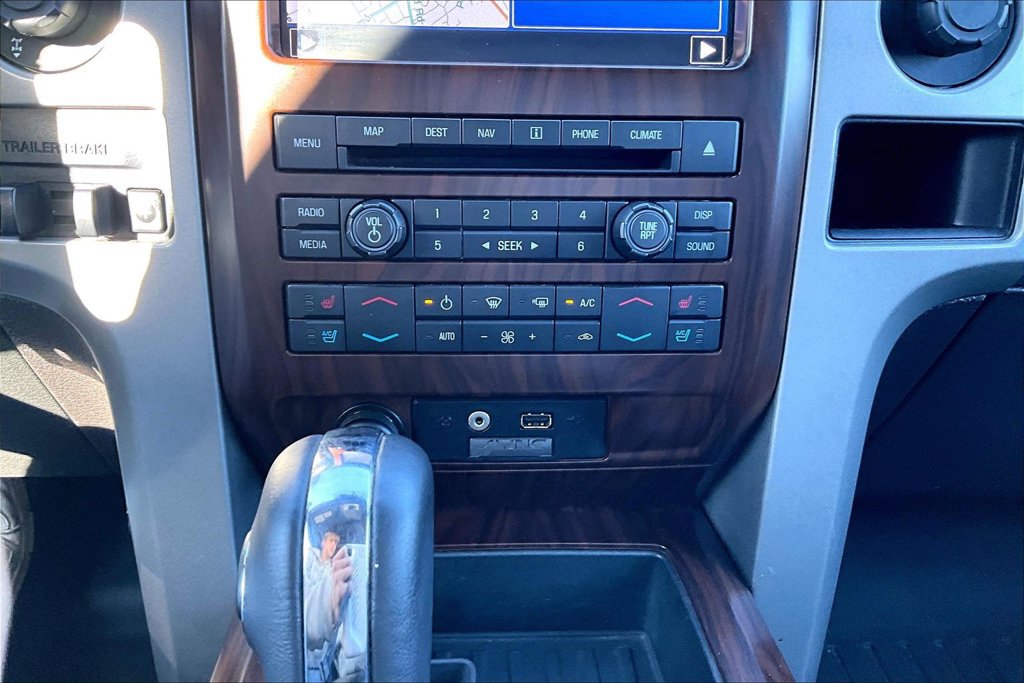 Used 2012 Ford F150 Lariat w/ Lariat Chrome Pkg AWD/4WD image 16