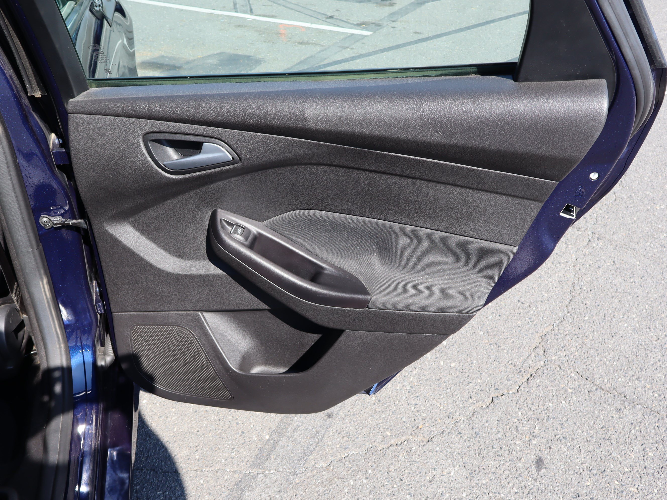 Used 2017 Ford Focus ST FWD image 33
