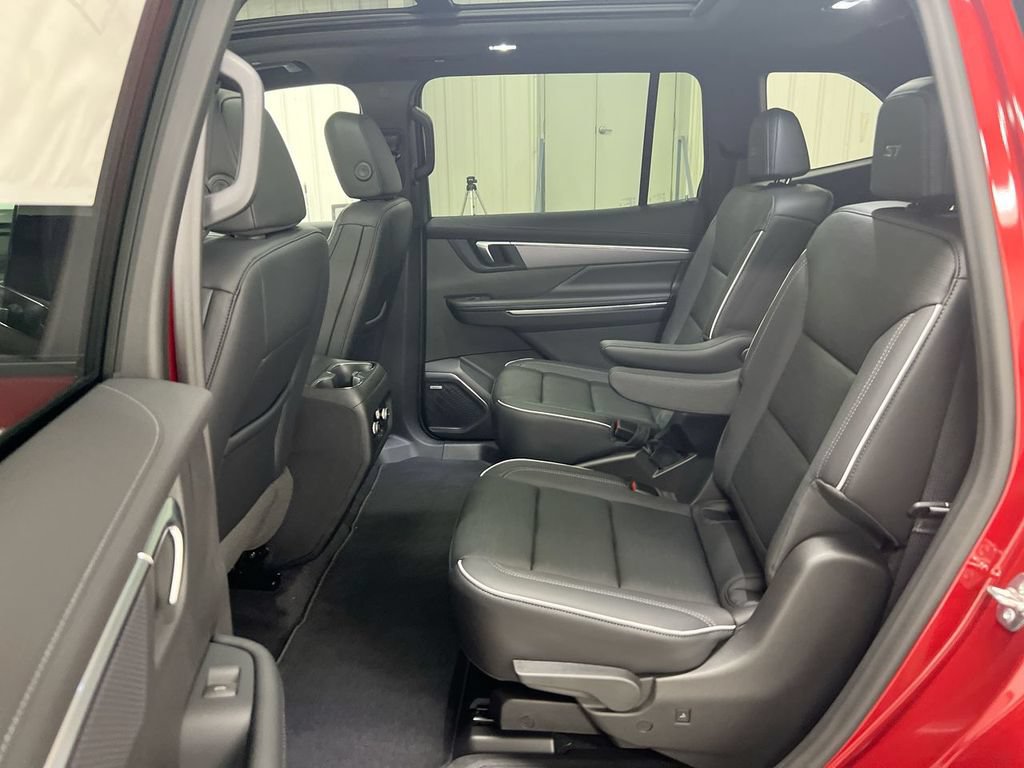 New 2026 Buick Enclave Sport Touring w/ Power Package FWD image 24