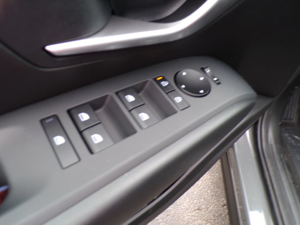 New 2026 Hyundai Santa Cruz SE AWD/4WD image 18