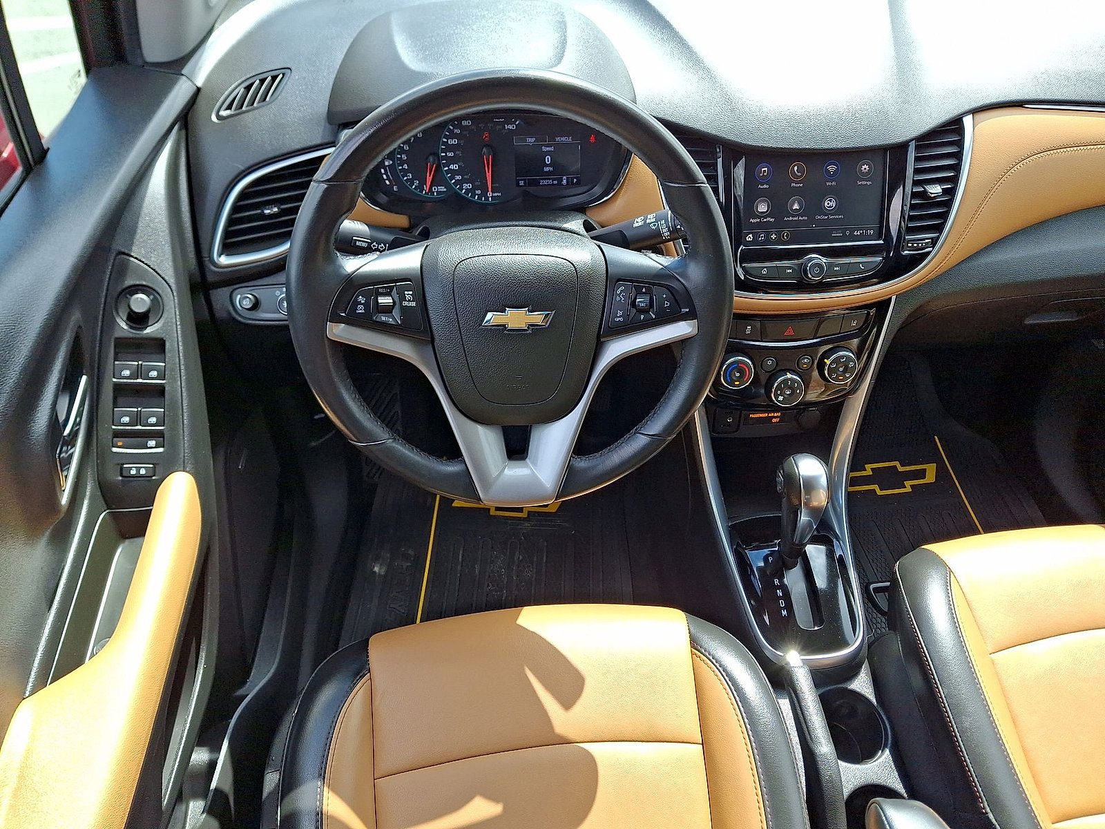 Used 2020 Chevrolet Trax Premier AWD/4WD image 21