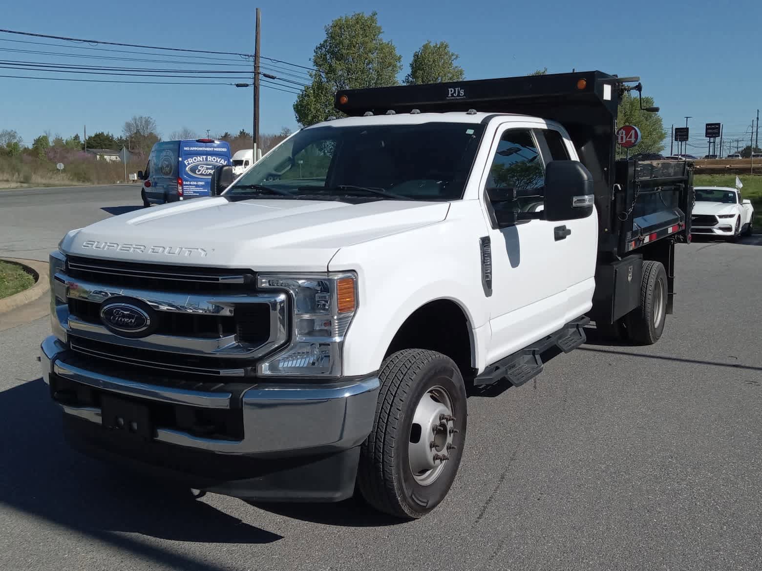Used 2022 Ford F350 XL w/ Power Equipment Group image 3