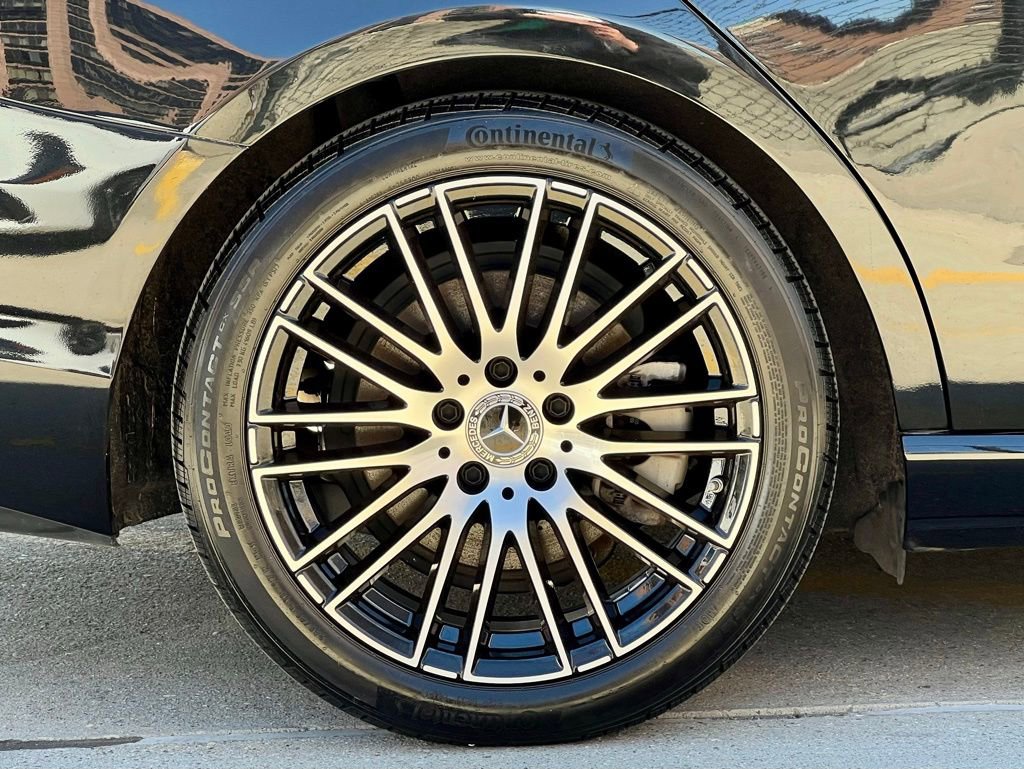 Certified 2023 Mercedes-Benz C 300 4MATIC Sedan image 11