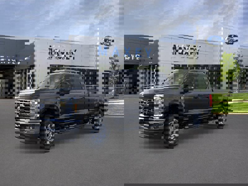New 2025 Ford F250 XLT