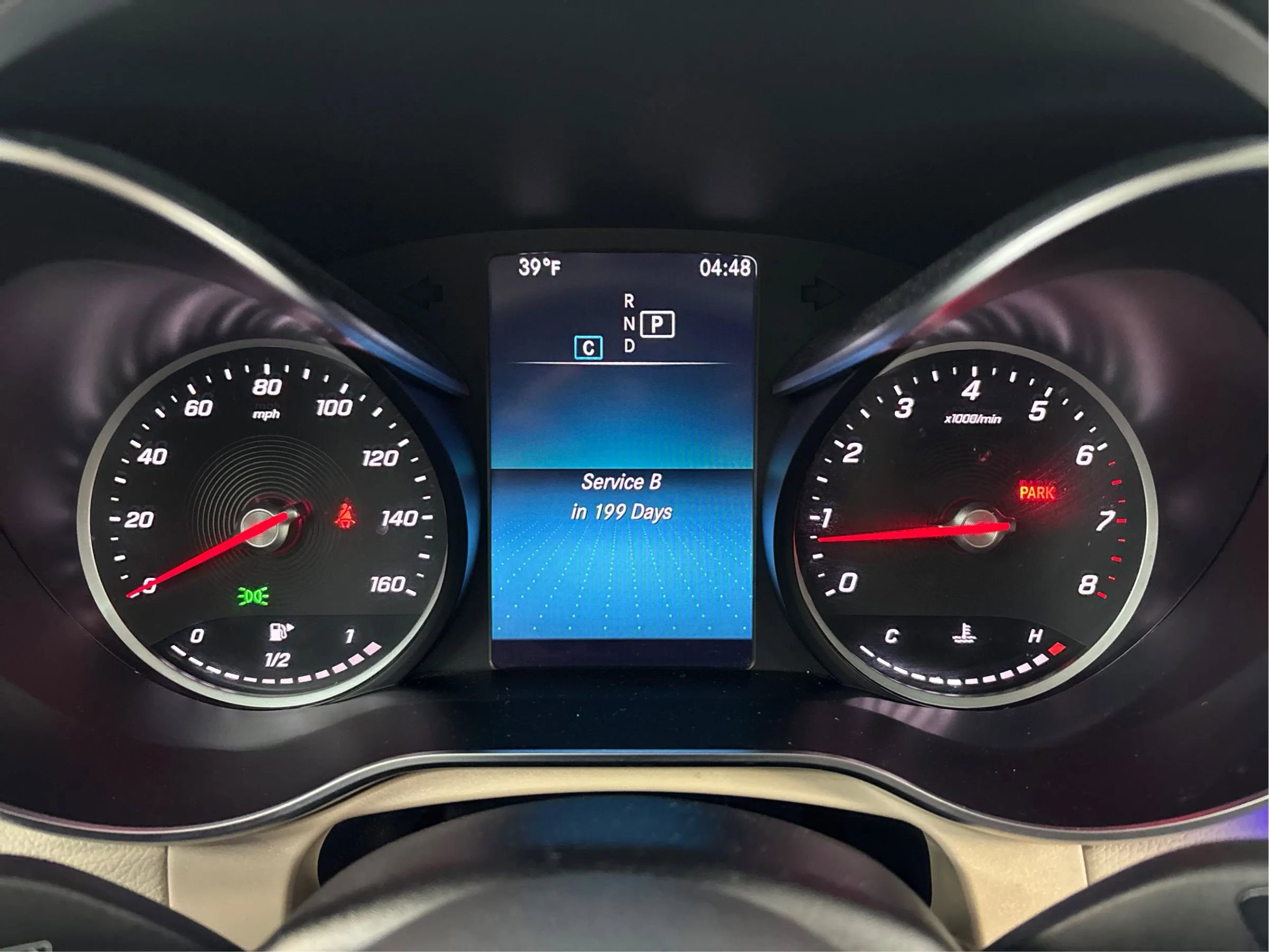 Used 2020 Mercedes-Benz GLC 300 4MATIC image 23