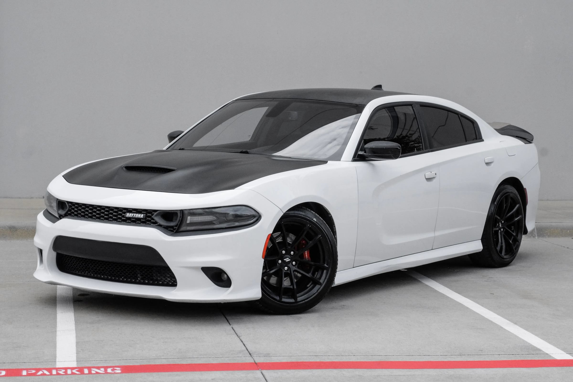 Used 2019 Dodge Charger Scat Pack w/ Daytona Edition Group RWD image 11