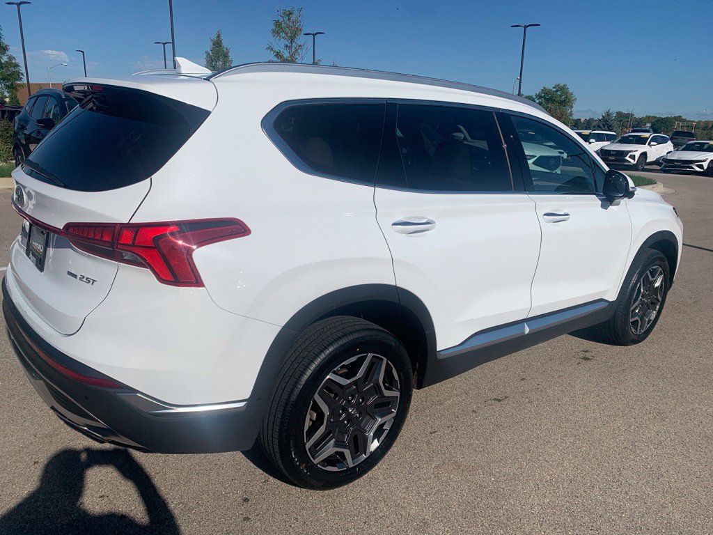 Certified 2023 Hyundai Santa Fe Limited AWD/4WD image 6