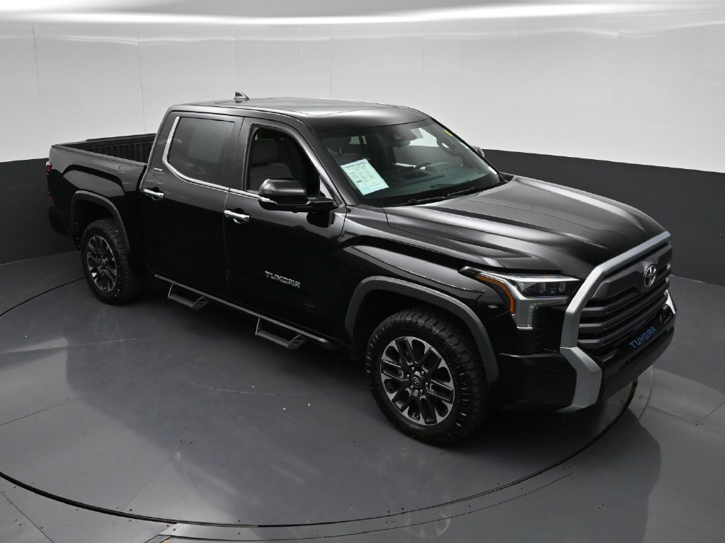 Used 2026 Toyota Tundra Limited AWD/4WD image 20