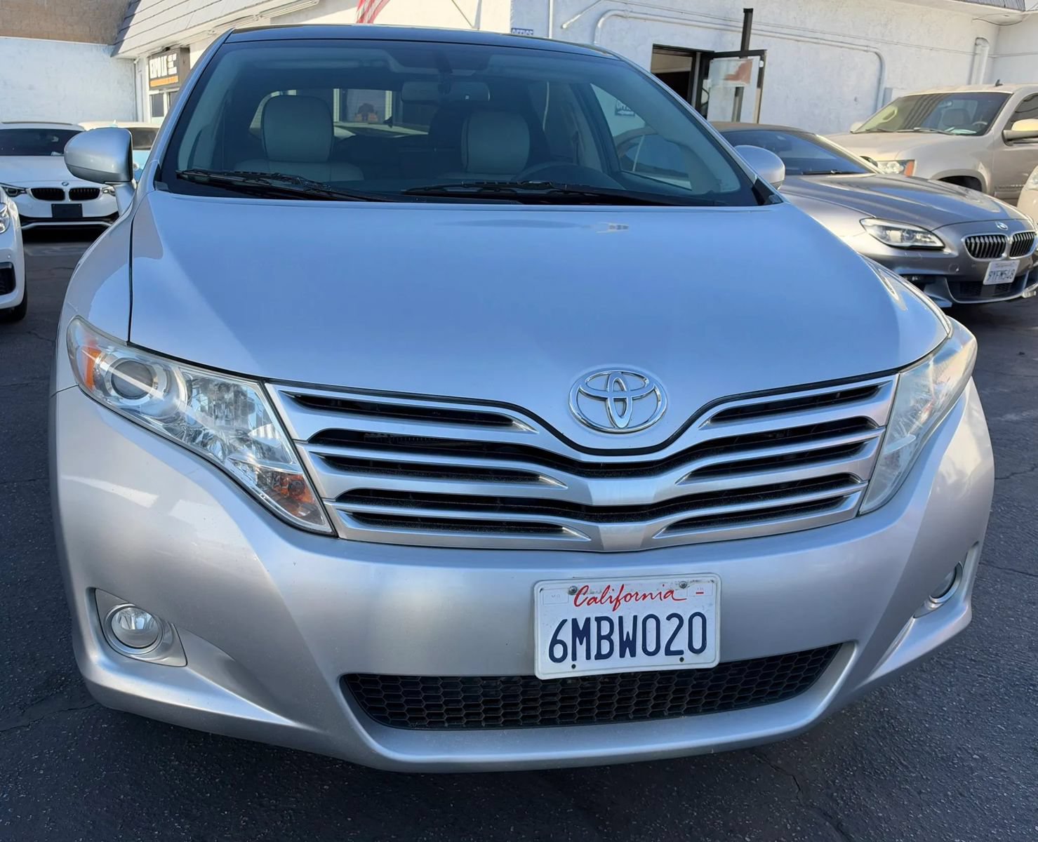 Used 2010 Toyota Venza w/ Leather Pkg FWD image 7