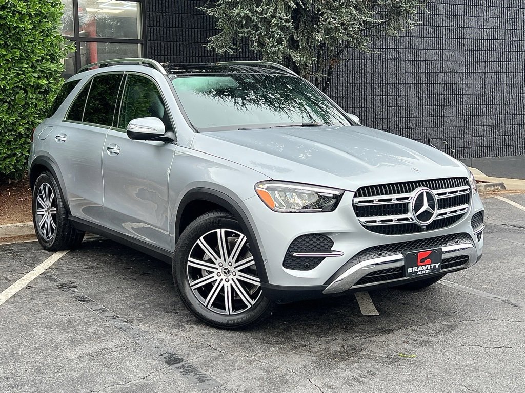 Used 2025 Mercedes-Benz GLE 350 4MATIC w/ Winter Package image 6