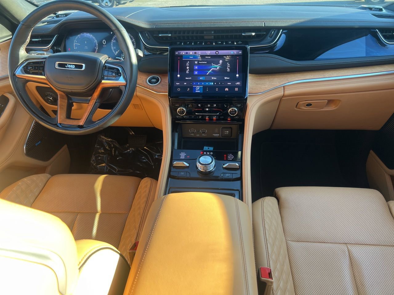 Used 2023 Jeep Grand Cherokee Summit image 24