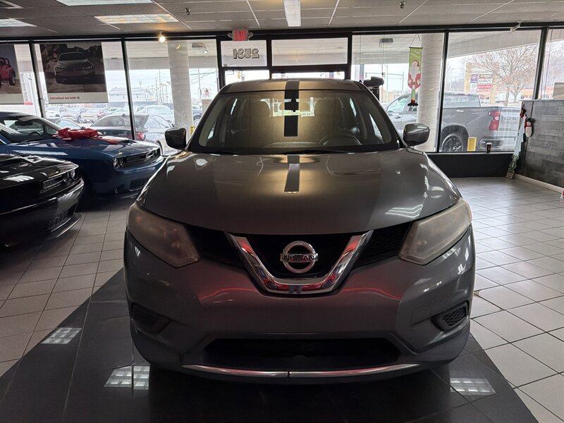 Used 2016 Nissan Rogue S FWD image 3