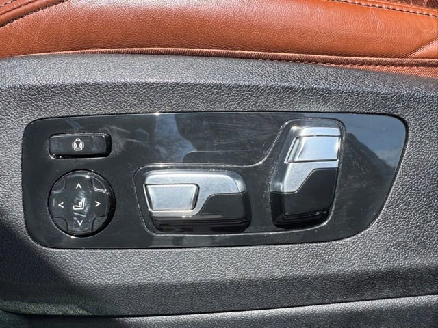 Certified 2023 BMW X7 M60i w/ Executive Package AWD/4WD image 13