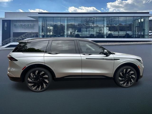 New 2026 Lincoln Nautilus Reserve AWD/4WD image 9