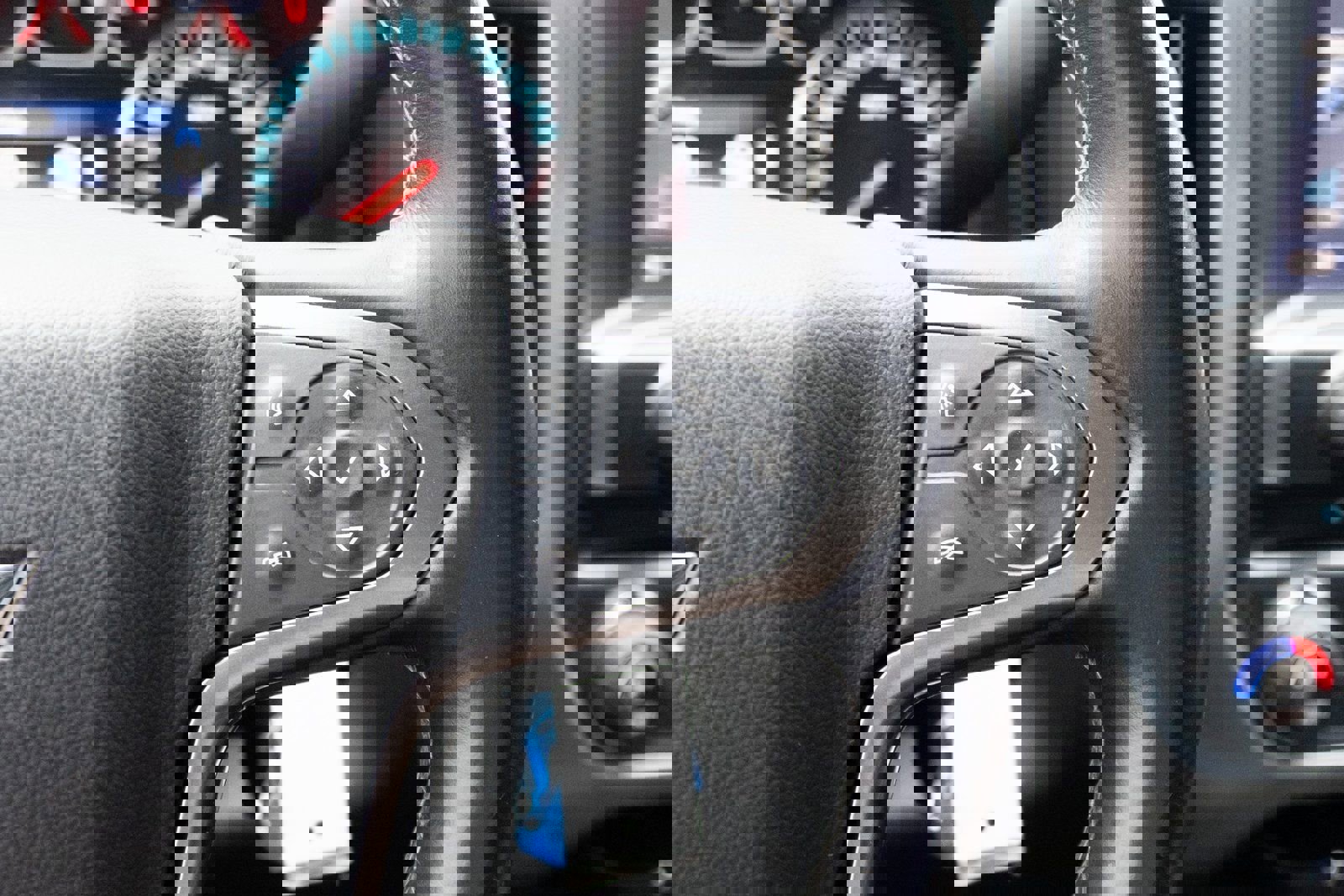 Used 2014 Chevrolet Silverado 1500 LT w/ LT Convenience Package image 7