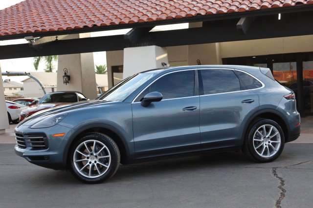 Used 2019 Porsche Cayenne AWD/4WD image 5