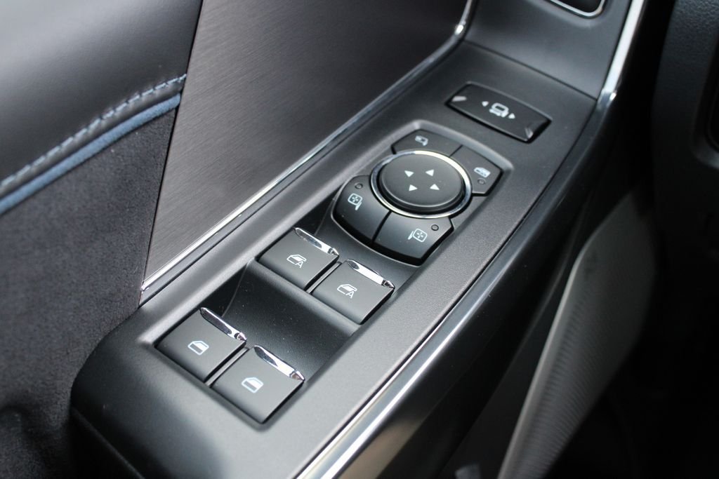 New 2026 Ford F350 Platinum AWD/4WD image 7