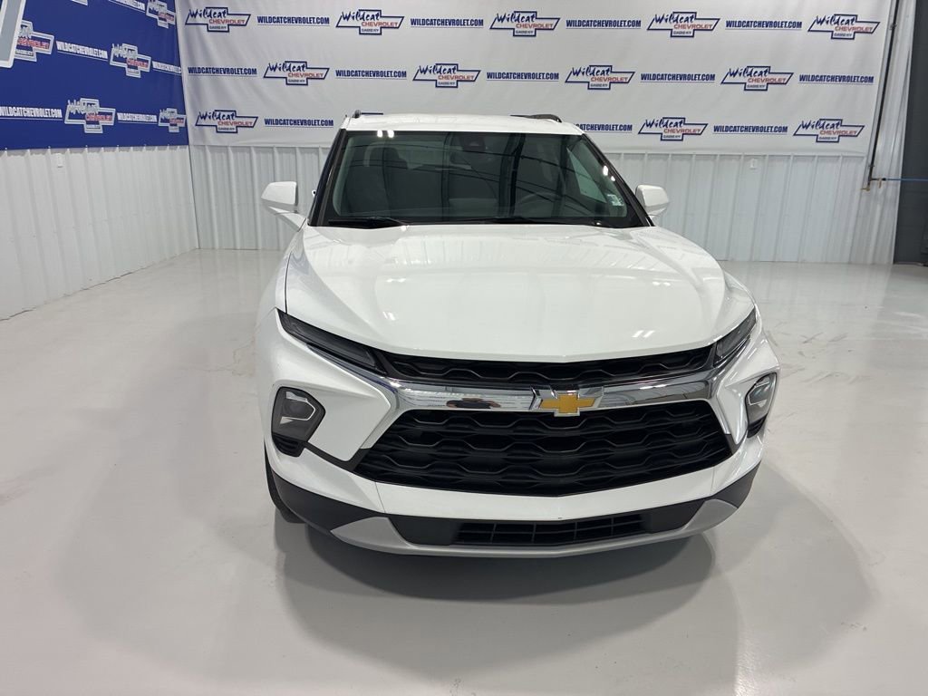 Used 2024 Chevrolet Blazer LT w/ Convenience Package FWD image 10