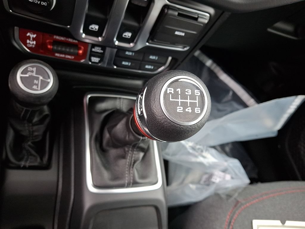 New 2026 Jeep Wrangler Rubicon AWD/4WD image 16