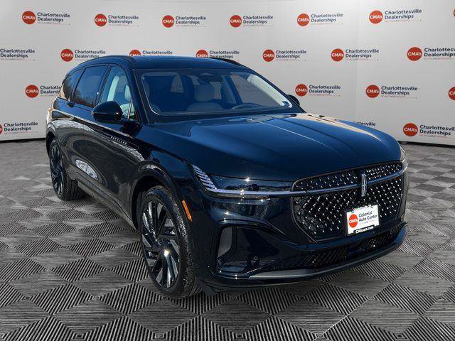 New 2026 Lincoln Nautilus Reserve w/ Jet Appearance Package AWD/4WD image 7