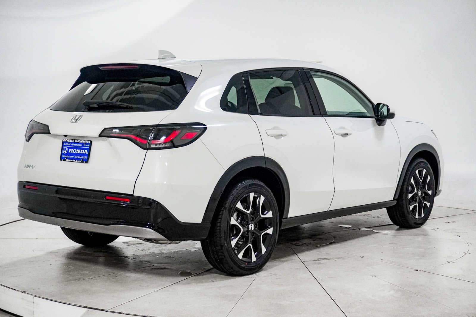 New 2027 Honda HR-V EX-L image 10