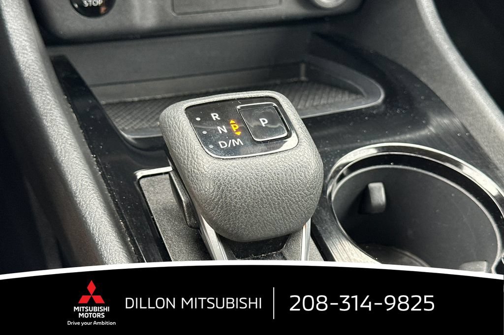 Used 2025 Nissan Rogue SV AWD/4WD image 21
