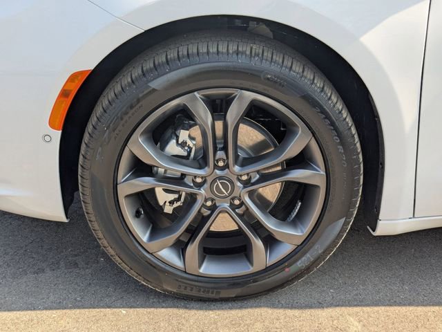 New 2026 Chrysler Pacifica Select image 9