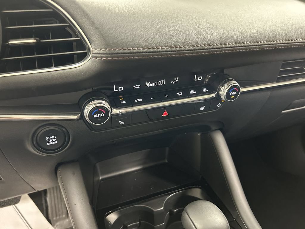 Certified 2025 MAZDA MAZDA3 s FWD image 16