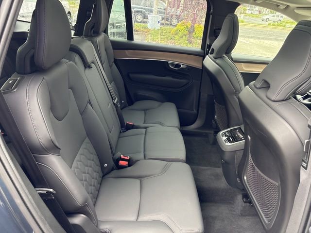 Used 2025 Volvo XC90 B6 Plus AWD/4WD image 14